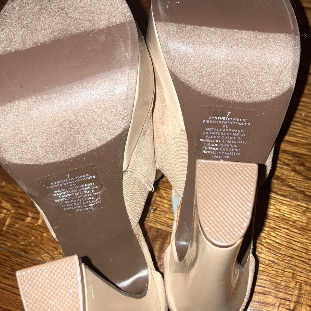 Express Nude Platform Heels - Picture 7 of 8